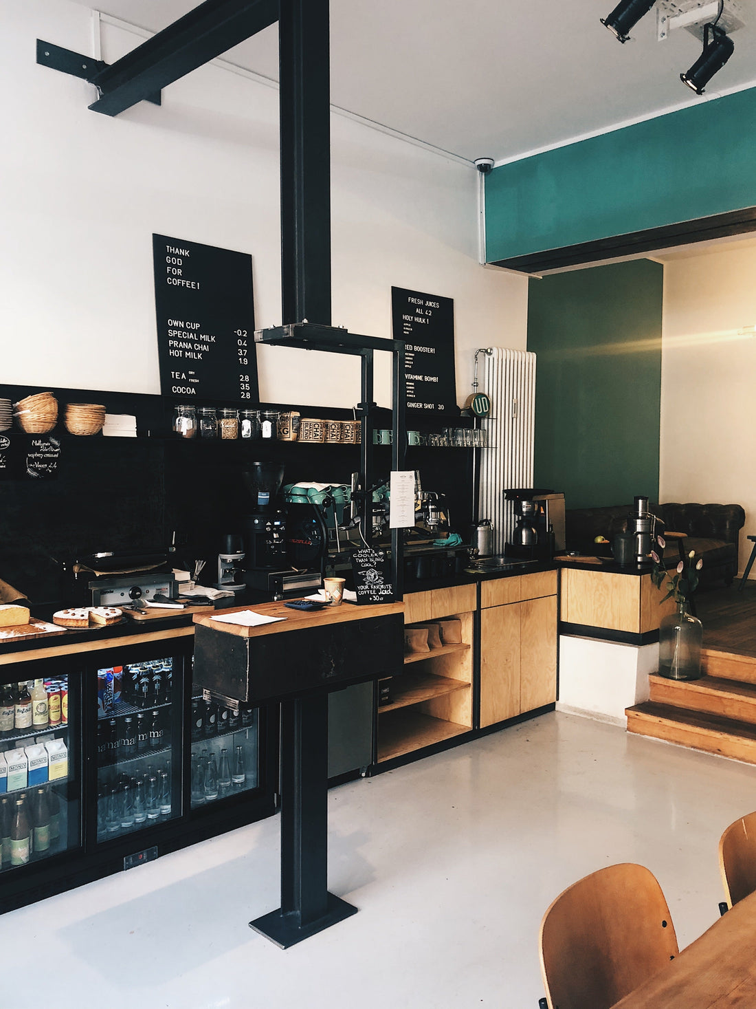 The UK Coffee Market in 2025: What Independent Coffee Shops Need to Know 💡